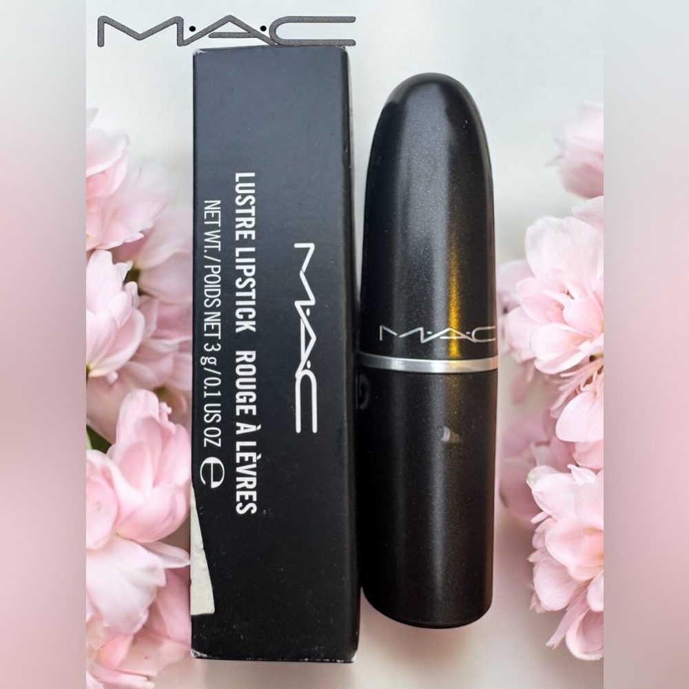 MAC GIDDY Lustre Lipstick. NEW IN BOX. - Picture 11 of 13